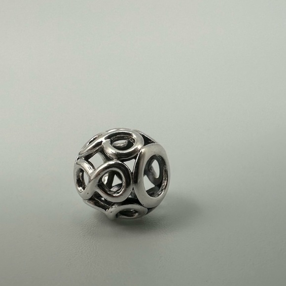 Pandora Openwork Infinity Charm - Picture 3 of 7